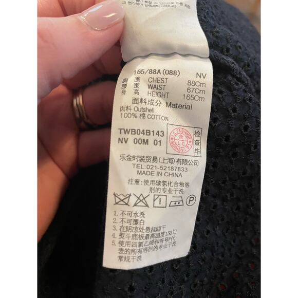 TNGT Today N Going On Tomorrow Eyelet Sleeveless Blouse Navy S/M - Picture 5 of 6